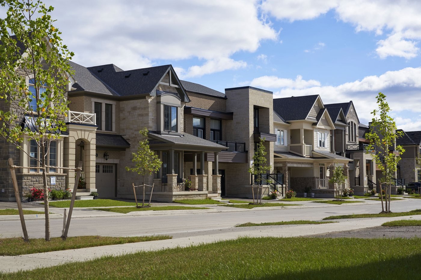 Streetscape at Upper Joshua Creek